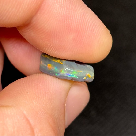 Gem Grade Black Mintabie Opal Cutter With Big Splashes Of Color Ready To Be Cut - Picture 5 of 8